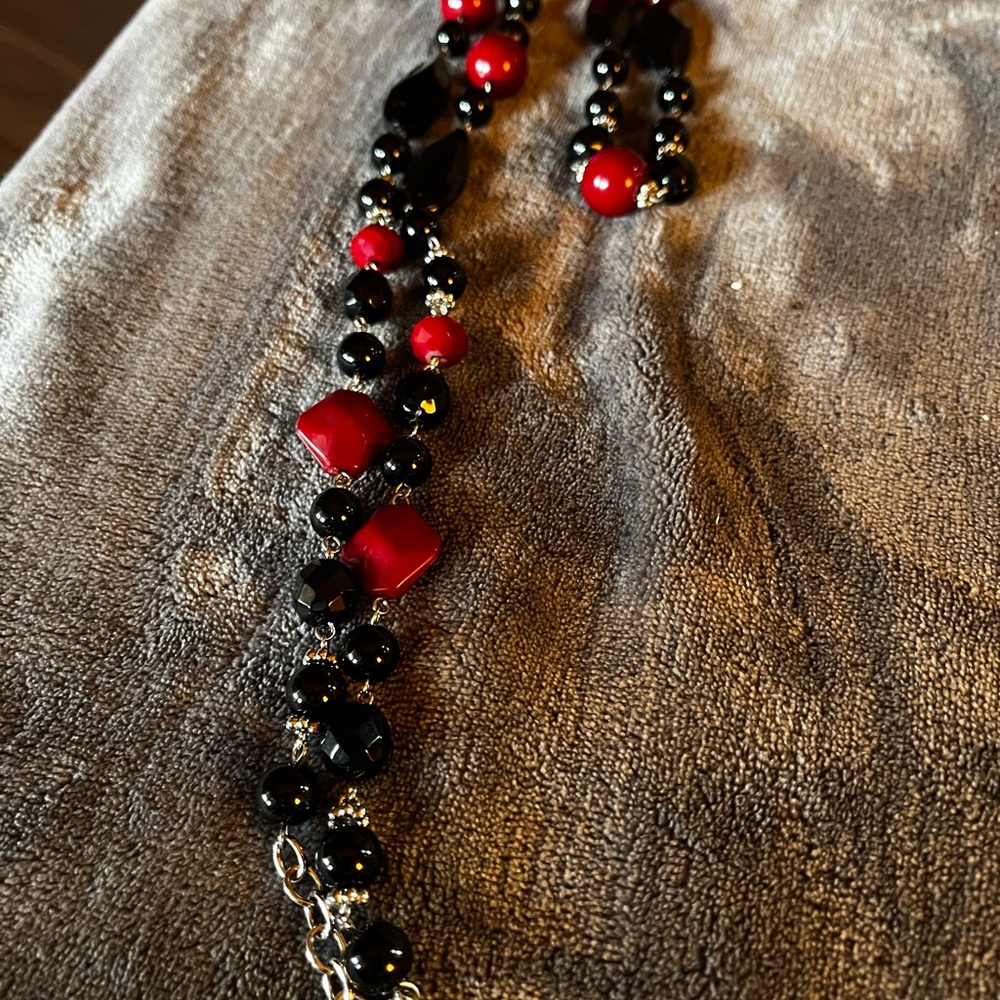 Striking Red and Black Beaded Necklace